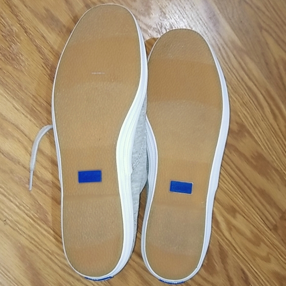 NWOT Keds gray sneakers. Size 9 - Picture 5 of 5
